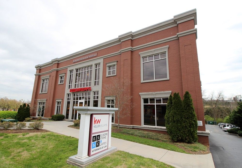Westwood Building: 5616 Kingston Pike, Knoxville, TN 37919